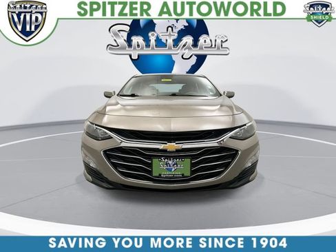 Used 2024 Chevrolet Malibu LT FWD image 3