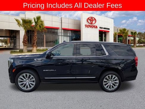 Used 2022 GMC Yukon Denali w/ Advanced Technology Package AWD/4WD image 7