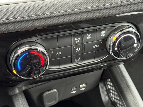 New 2026 Chevrolet TrailBlazer LT w/ Driver Confidence Package AWD/4WD image 19