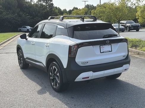 Certified 2026 Nissan Kicks SV w/ SV Premium Package AWD/4WD image 6