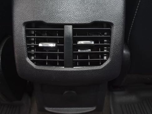 Used 2019 Ford Fusion Energi Titanium FWD image 38