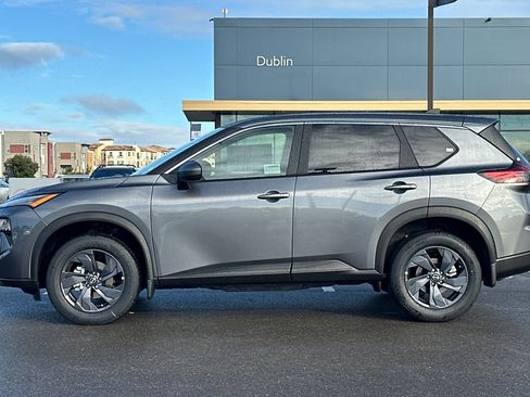 New 2026 Nissan Rogue SV image 7