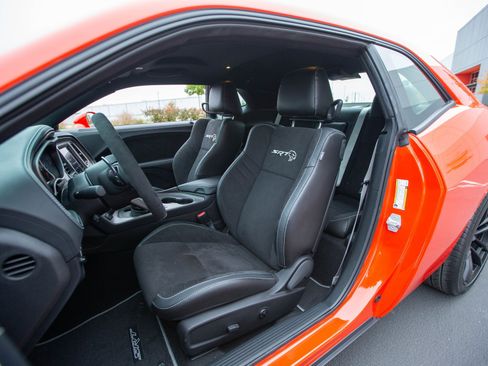 Used 2023 Dodge Challenger SRT Hellcat w/ Driver Convenience Group image 25