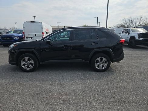 Used 2024 Toyota RAV4 XLE image 4