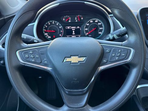 Used 2024 Chevrolet Malibu LT FWD image 33