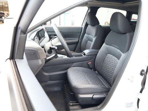 New 2026 Nissan Kicks SV w/ SV Premium Package image 10