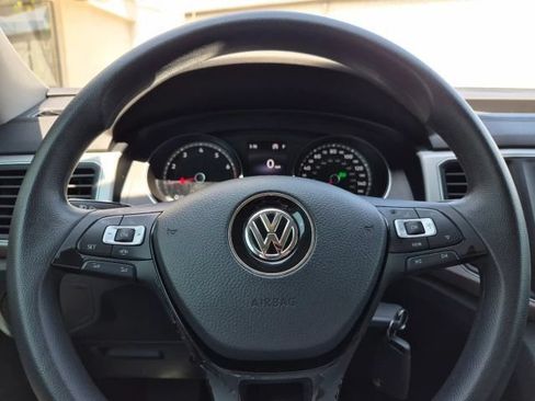 Used 2019 Volkswagen Atlas S FWD image 25