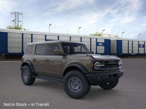 New 2025 Ford Bronco Outer Banks w/ Sasquatch Package image 32