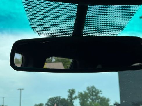 Used 2019 Ford Explorer XLT w/ XLT Sport Appearance Package image 21