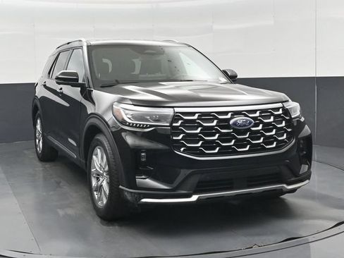 Used 2026 Ford Explorer Platinum RWD image 36