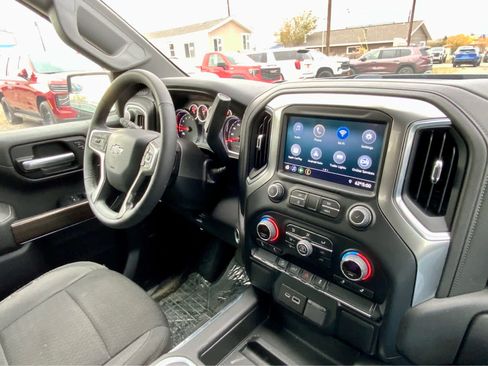 Used 2022 Chevrolet Silverado 1500 RST w/ LPO, Blackout Package image 42