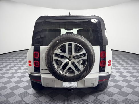 Used 2024 Land Rover Defender 110 S AWD/4WD image 11
