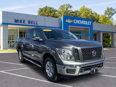 Used 2019 Nissan Titan SV