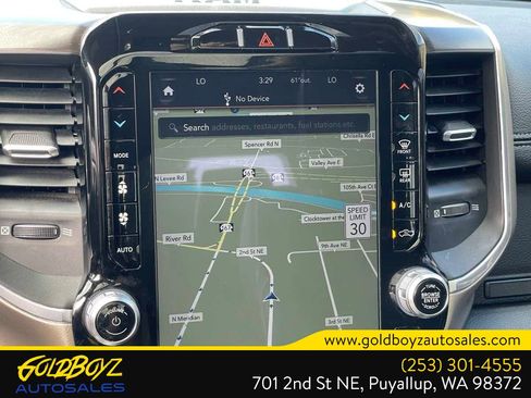 Used 2021 RAM 1500 Laramie AWD/4WD image 39