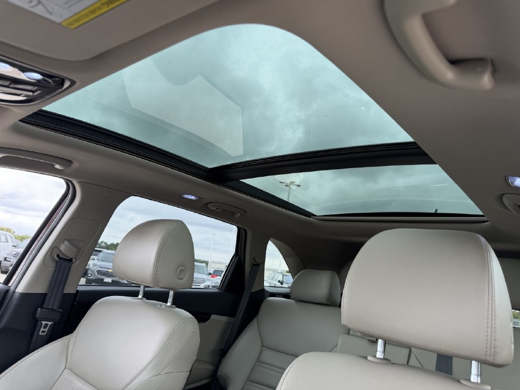 Used 2020 Kia Sorento EX FWD image 25