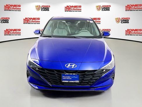 Certified 2021 Hyundai Elantra SEL w/ Convenience Package FWD image 12