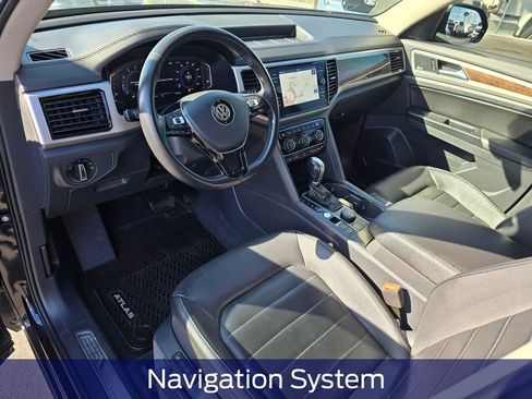 Used 2019 Volkswagen Atlas SEL Premium AWD/4WD image 2