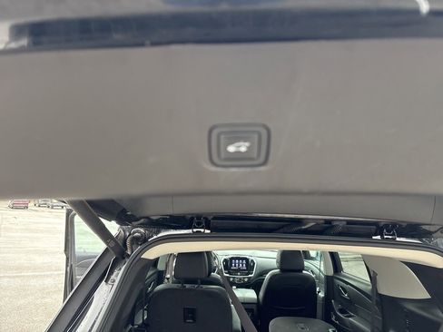 Used 2020 Chevrolet Traverse Premier w/ Redline Edition FWD image 23