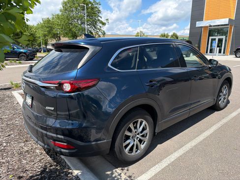 Used 2018 MAZDA CX-9 Touring w/ Touring Premium Package AWD/4WD image 2