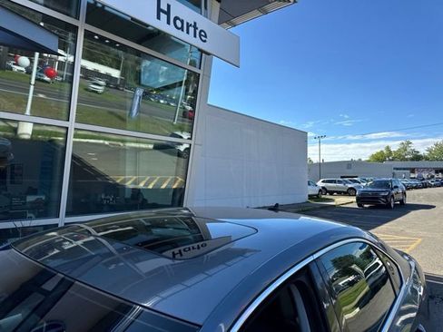 Used 2013 Volkswagen Passat TDI SE FWD image 27
