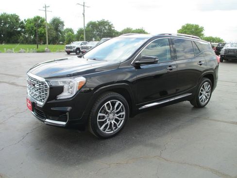 Used 2022 GMC Terrain Denali AWD/4WD image 12