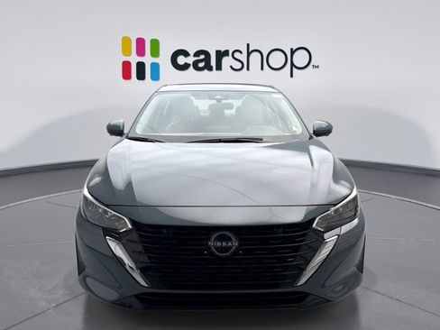 Used 2024 Nissan Sentra SV w/ SV Premium Package FWD image 8