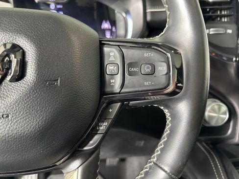 Used 2025 RAM 1500 Limited image 15