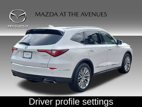 Used 2024 Acura MDX SH-AWD w/ Advance Package image 4