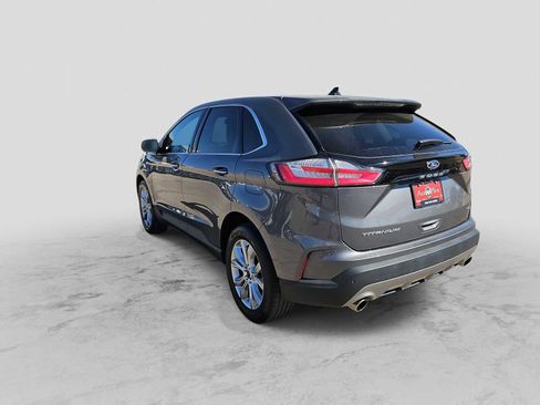 Used 2024 Ford Edge Titanium image 6