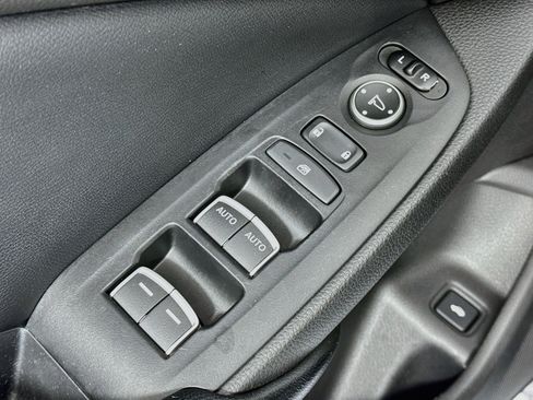 Used 2018 Honda Accord EX-L image 17