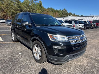 Certified 2018 Ford Explorer XLT w/ Equipment Group 202A