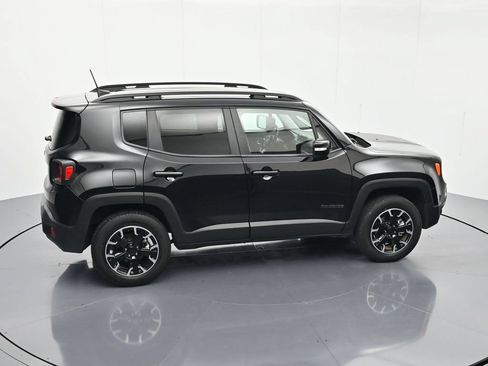 Used 2023 Jeep Renegade Latitude AWD/4WD image 31