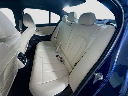 Used 2021 BMW 330i Sedan w/ Convenience Package image 25