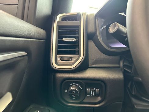 New 2026 RAM 1500 Big Horn AWD/4WD image 18