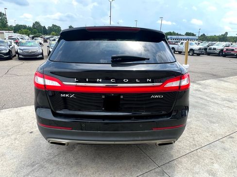 Used 2016 Lincoln MKX Reserve w/ Equipment Group 102A image 6