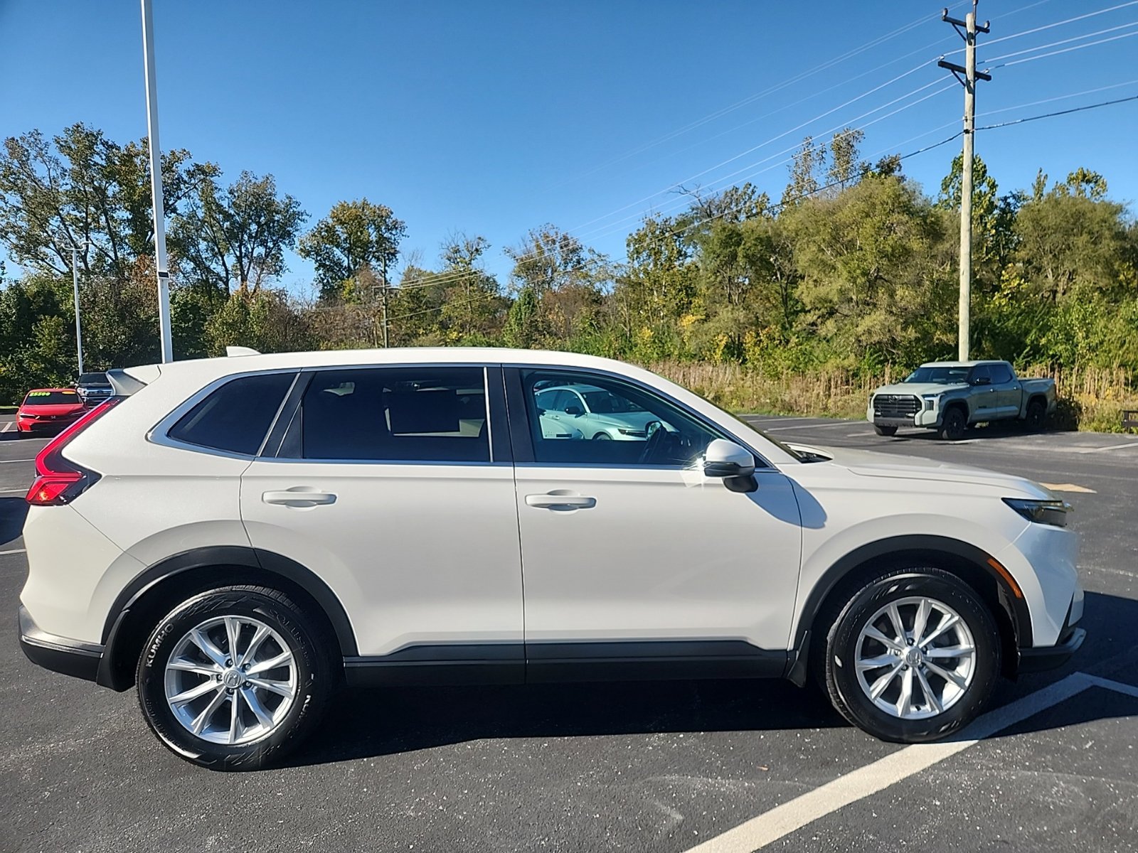 Used 2024 Honda CR-V EX image 7