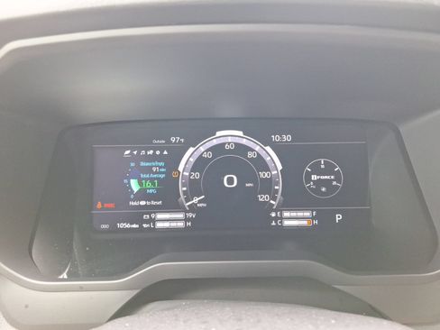 Used 2026 Toyota Tundra Limited AWD/4WD image 20