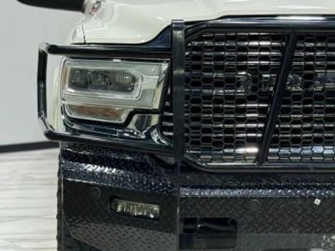 Used 2019 RAM 2500 Laramie image 4