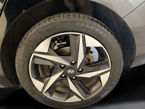 Used 2023 Hyundai Elantra SEL w/ Convenience Package image 34