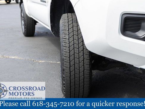 Used 2020 Toyota Tacoma SR AWD/4WD image 19
