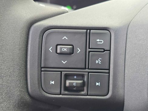 Used 2026 Toyota RAV4 LE FWD image 28