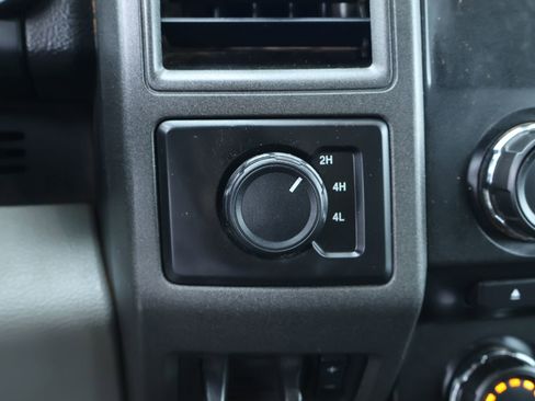 Used 2018 Ford F450 XL w/ Power Equipment Group AWD/4WD image 7