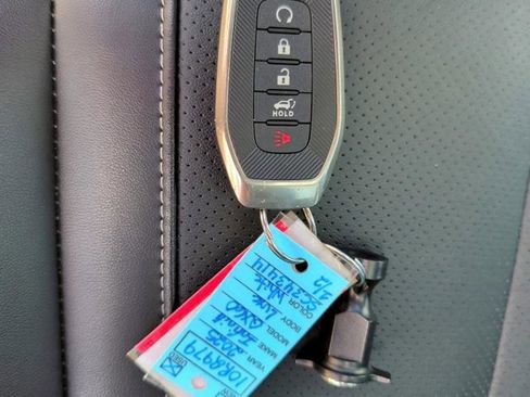 Certified 2025 INFINITI QX60 Luxe w/ Black Edition image 30