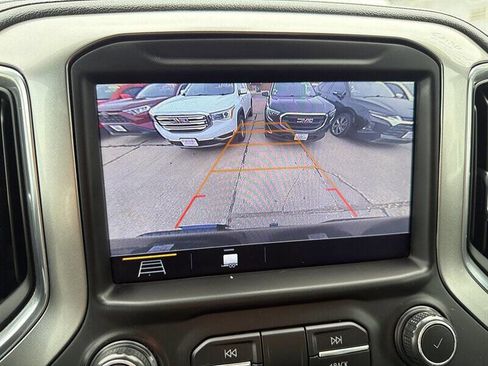 Used 2019 Chevrolet Silverado 1500 RST image 36