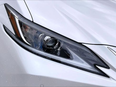 Used 2025 Lexus ES 350 w/ Luxury Package image 26