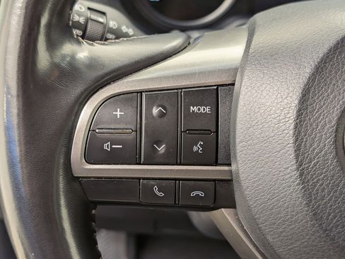 Used 2022 Lexus GX 460 Luxury w/ Accessory Package image 18