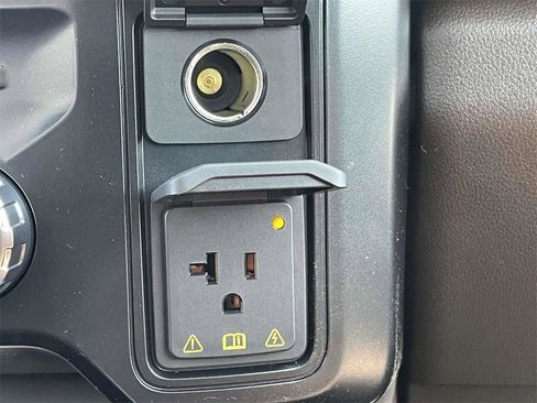 New 2025 Ford F250 King Ranch w/ Chrome Package image 25