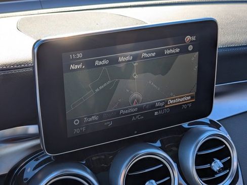 Used 2017 Mercedes-Benz GLC 300 4MATIC image 19