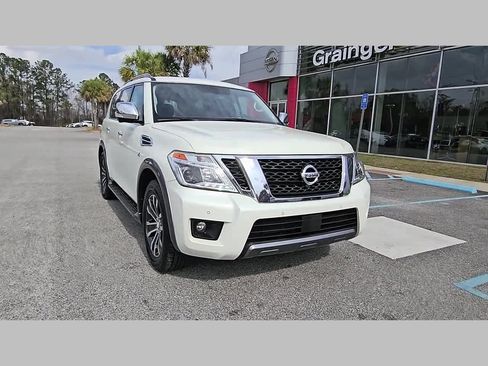 Used 2020 Nissan Armada SL w/ Premium Package image 19