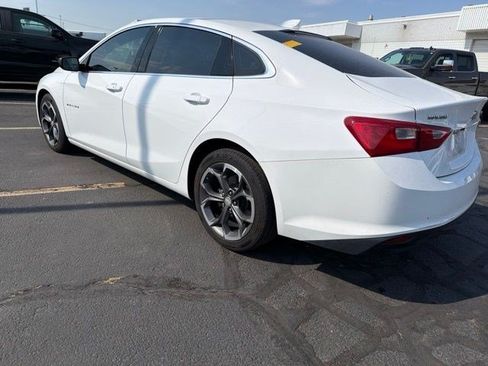 Used 2023 Chevrolet Malibu LT FWD image 9